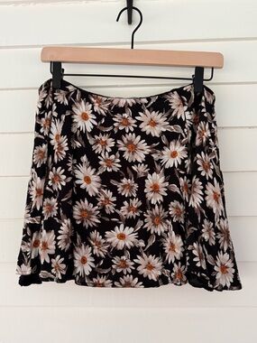 Urban Outfitters Daisy Floral Mini Skirt Y2K Size Large